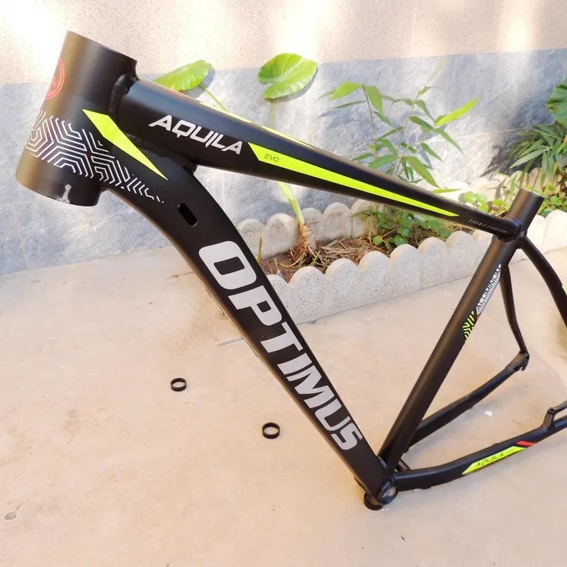 Black green 29-inch aluminium mountain bike frame with inner cable routing and disc brake mounts