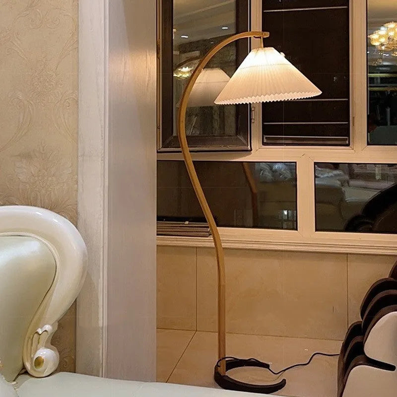 Vertical retro table lamp with fabric shade in choice of white or wine red colours