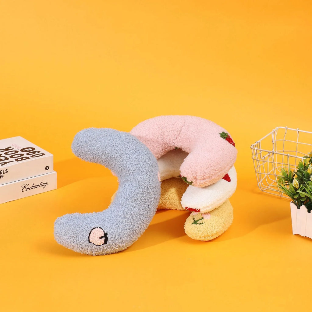 Cartoon half moon pet pillow in blue, pink, white, and yellow colours for dogs and cats