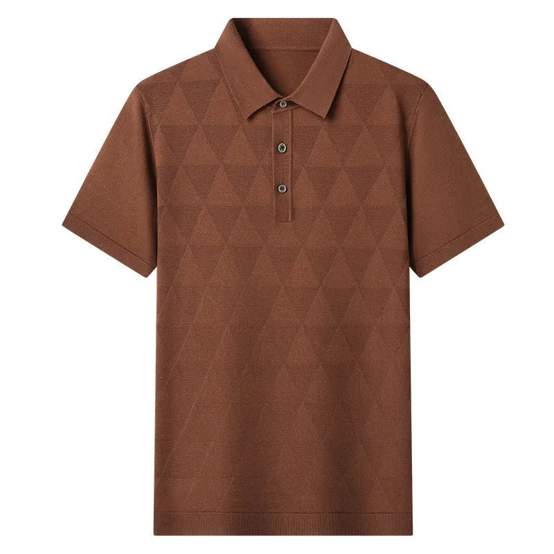 Men's thin ice silk short sleeve T-shirt in regular fit showing quick-drying knitted fabric
