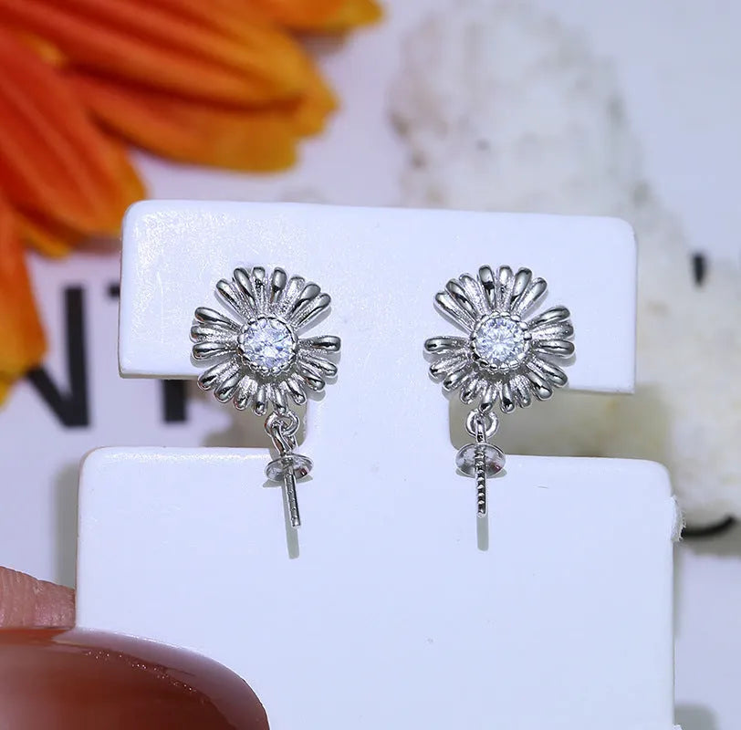 Baroque S925 sterling silver flower earrings with matching silver ring holder for jewellery storage