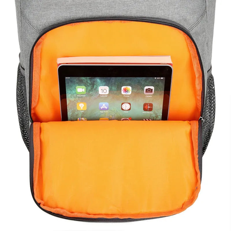 Large capacity outdoor thermal picnic backpack in Oxford cloth with curved shoulder straps and dry wet separation