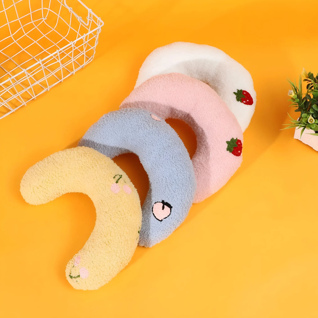 Cartoon half moon pet pillow in blue, pink, white, and yellow colours for dogs and cats