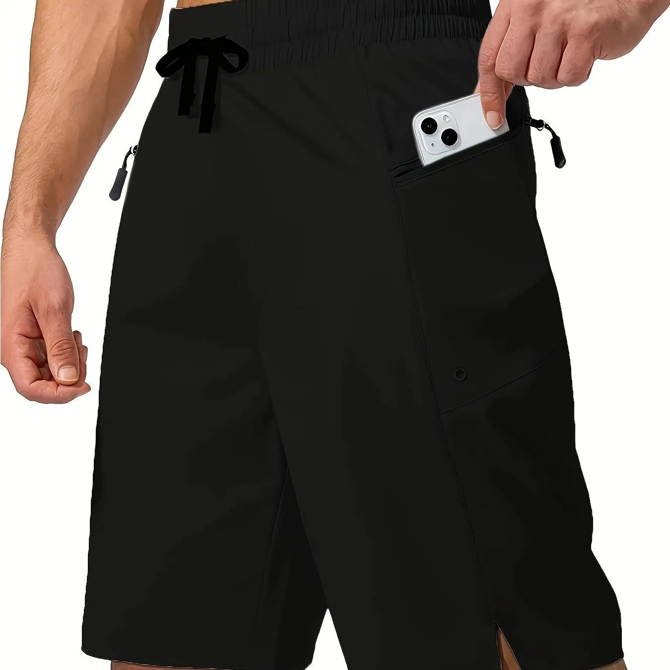 Men's solid colour beach shorts in straight cut with quick-drying polyester fabric