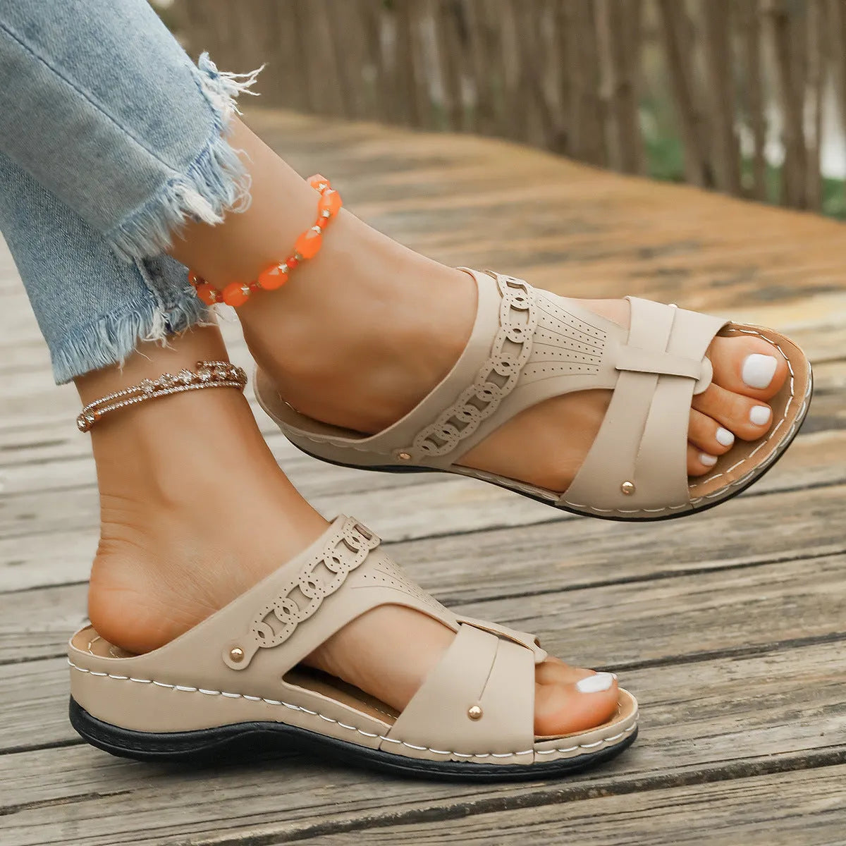 Women's Roman style slippers with slope heel and fish mouth toe design in PU upper and rubber sole