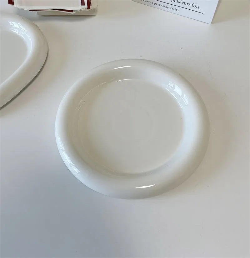White ceramic plate with bear or doodle design in 15cm or 20cm round size