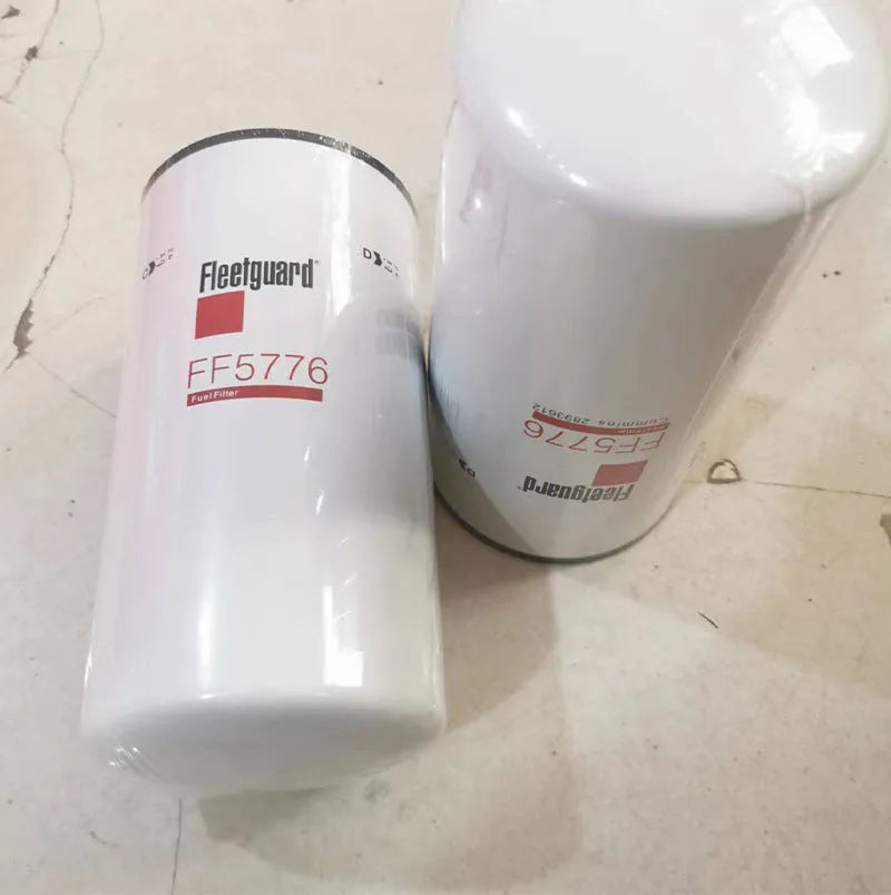 Glass fibre folding filter element for oil with 32mm connections