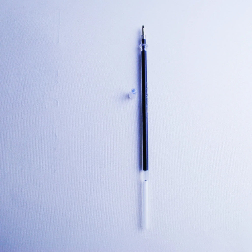 Automatic fading pen core set with 0.5mm tip, blue ink, 130mm plastic body, eight cores included