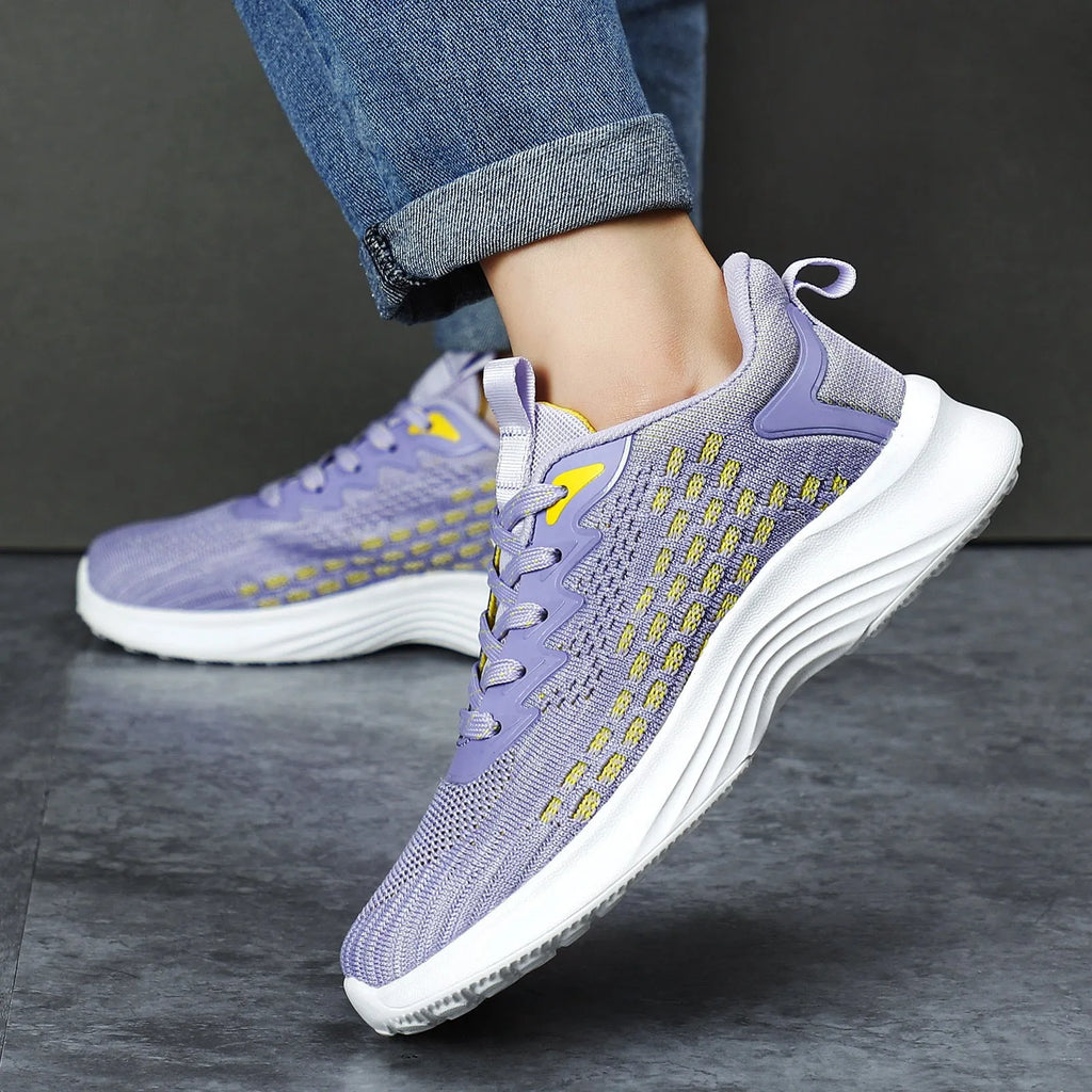 Women's lavender purple Flyknit running shoes with striped pattern and EVA sole