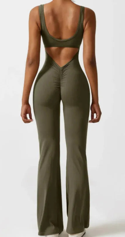 Women's tight yoga bodysuit jumpsuit in milk silk fabric with hollow seams and trousers length