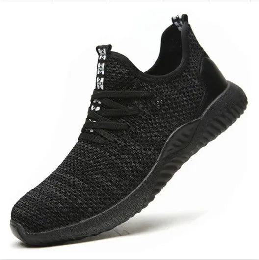 Safety work shoes with steel toe cap and anti-static features in black colour