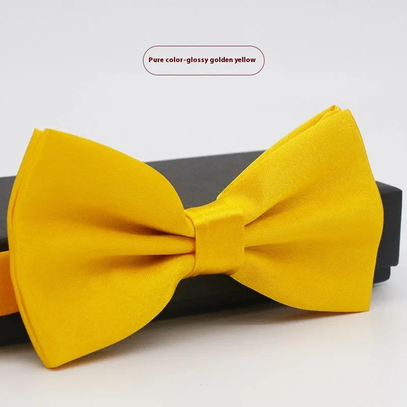 Men's solid colour formal bow tie in flat head style showing 12x6cm dimensions