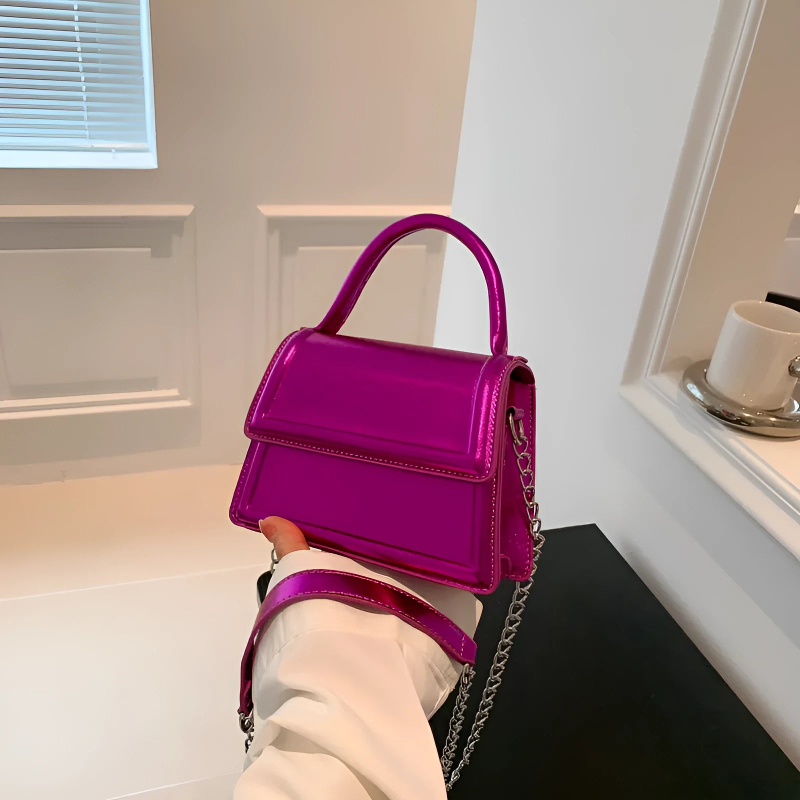 Retro square PU leather crossbody bag in six colours with visible sewing line details.