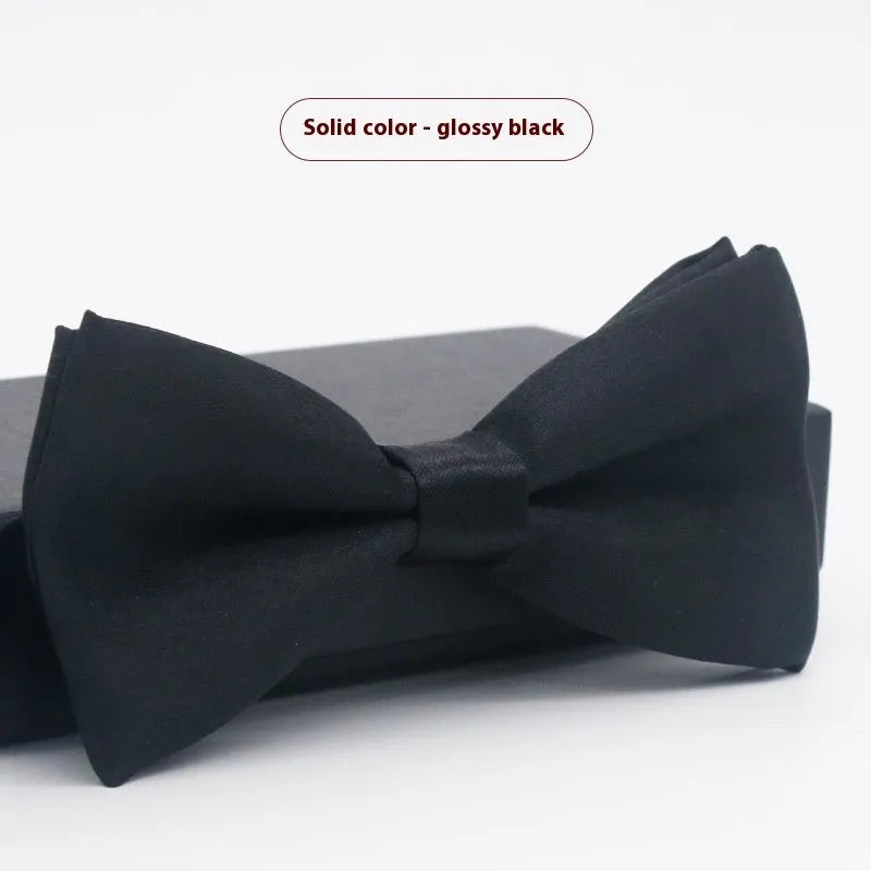 Men's solid colour formal bow tie in flat head style showing 12x6cm dimensions