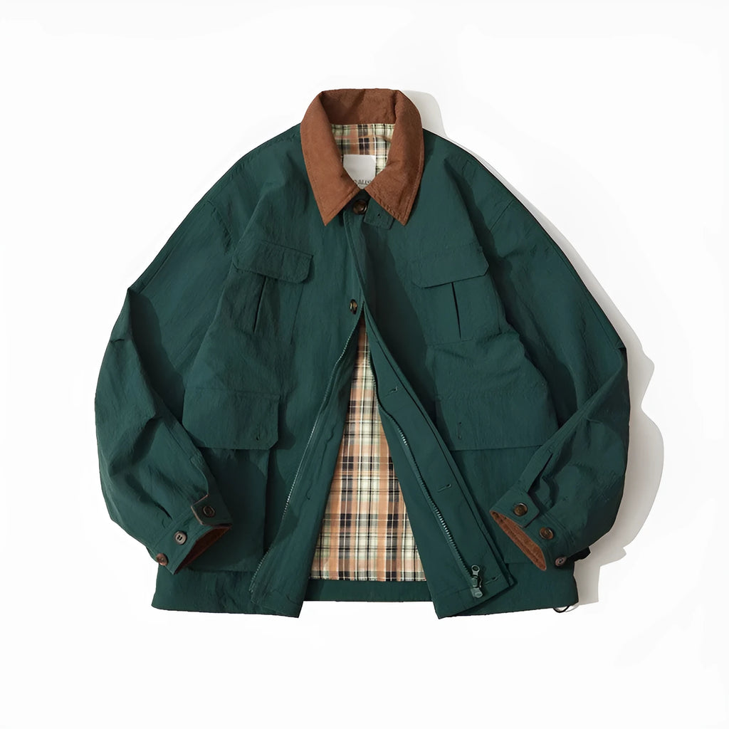 Unisex solid colour polyester jacket with side seam pockets in green or apricot