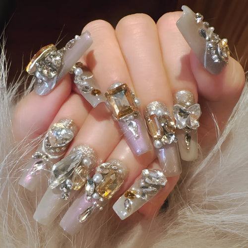 Luxury rhinestone false nail patches with flash-style decoration on card paper packaging