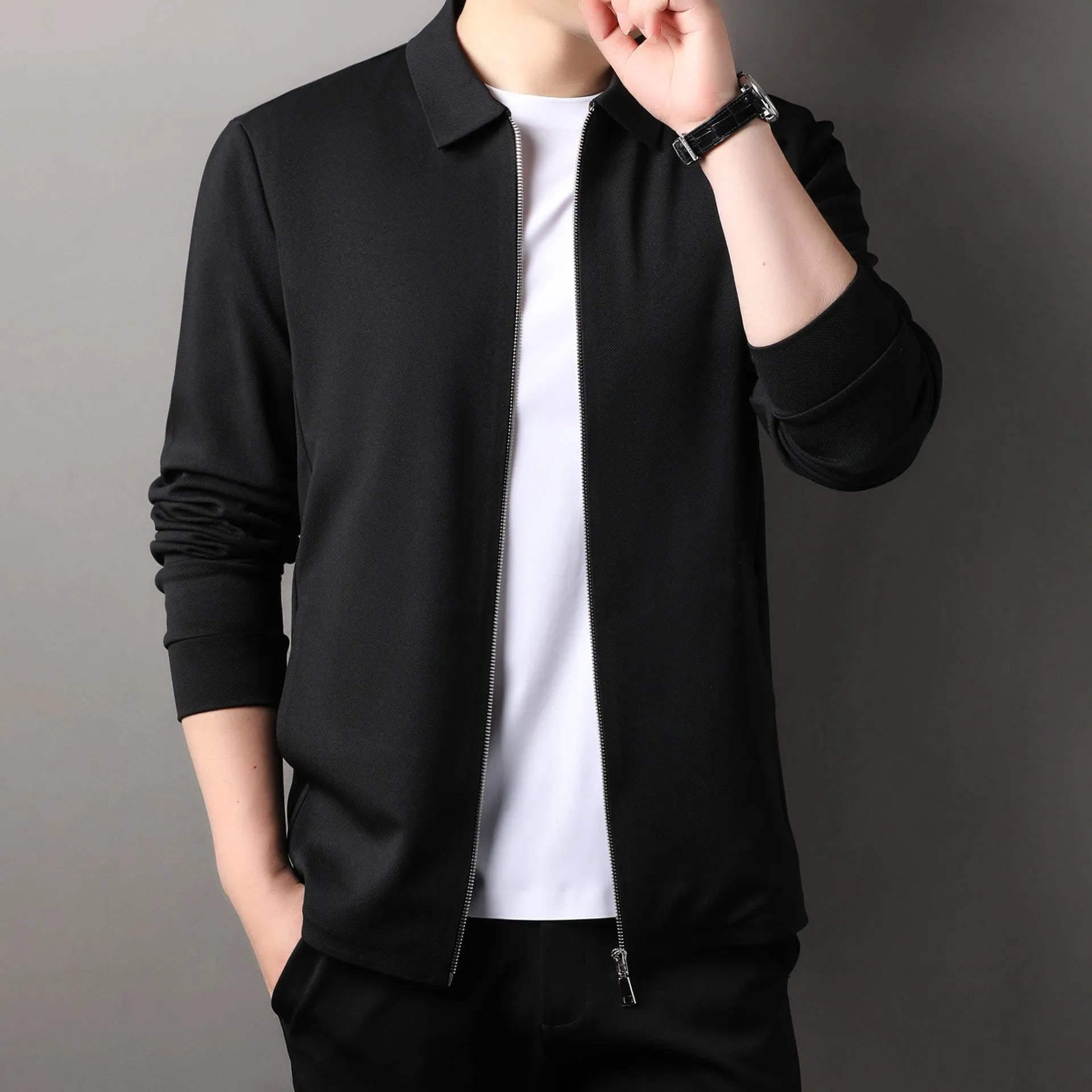 Men's high-grade casual business jacket in polyester, shown in a straight hem and regular sleeve design.