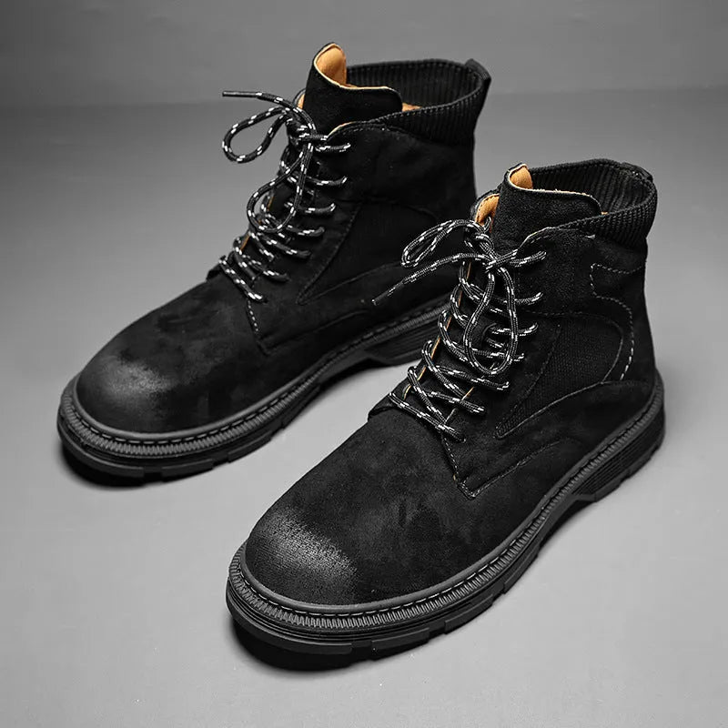 Men's vintage style Martin boots with frosted leather finish and low thick heel