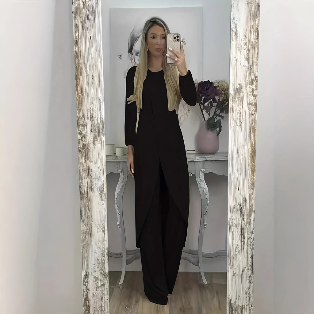 Loose fit casual two-piece lounge set in black, blue or khaki with long sleeves and matching trousers