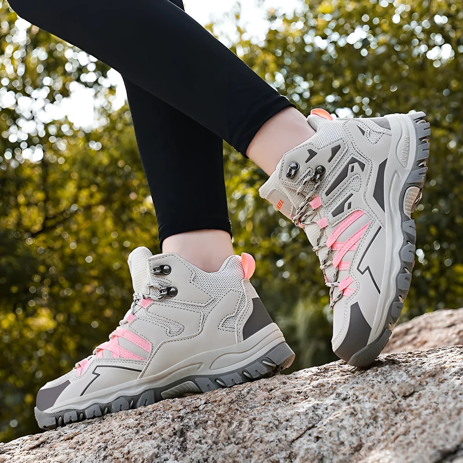 High-top hiking shoes with flannel upper and rubber soles in various colours for outdoor walking