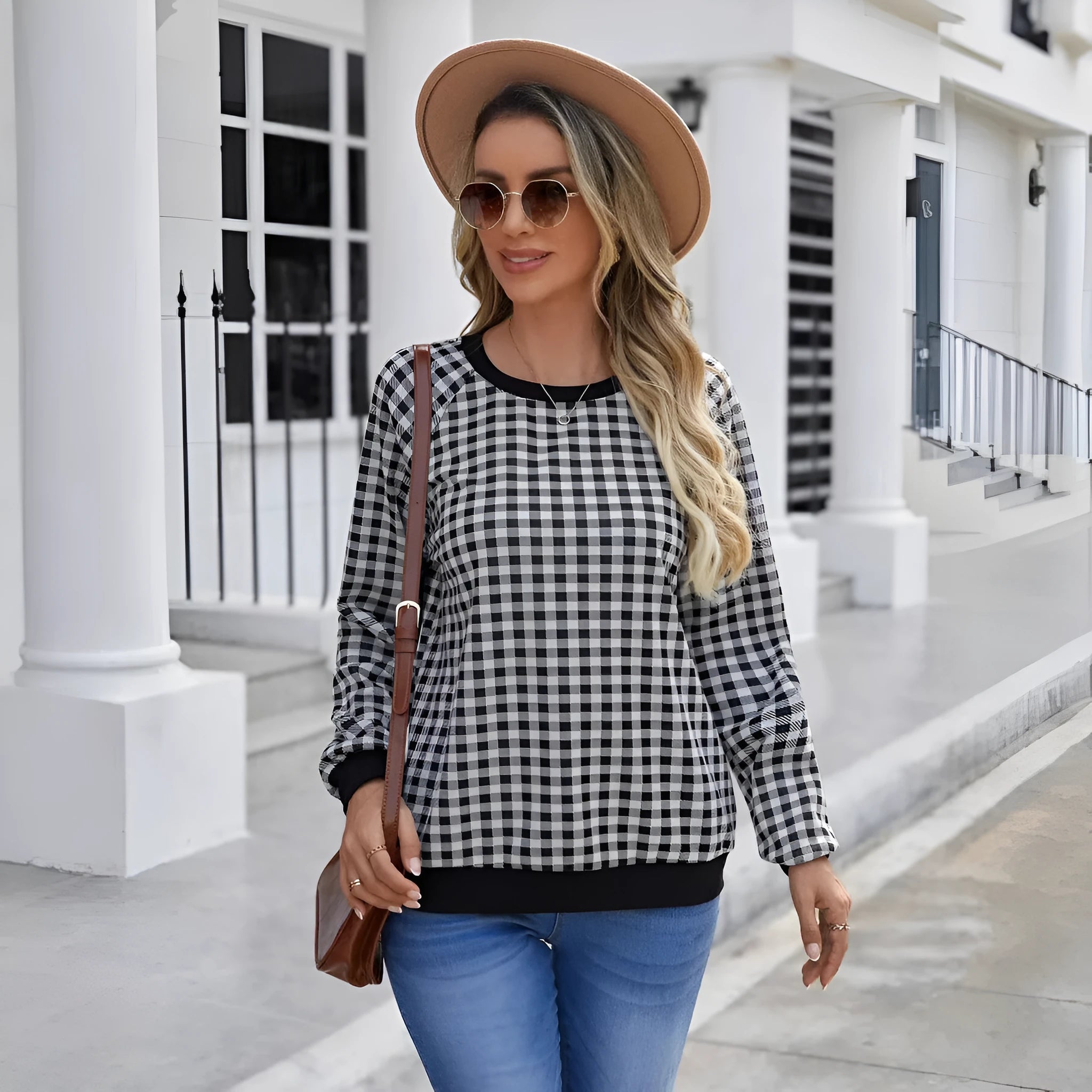 Black Japanese style plaid pullover sweater with long sleeves and printed pattern