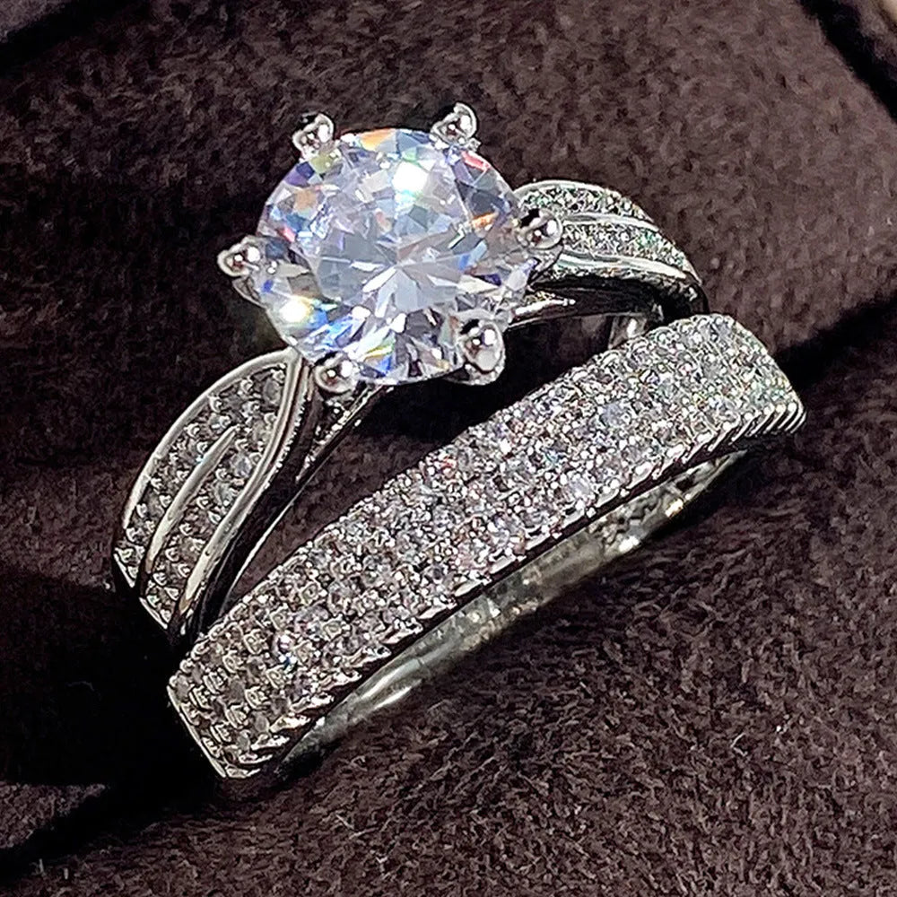 Geometric white gold coloured alloy wedding ring bracelet combined design