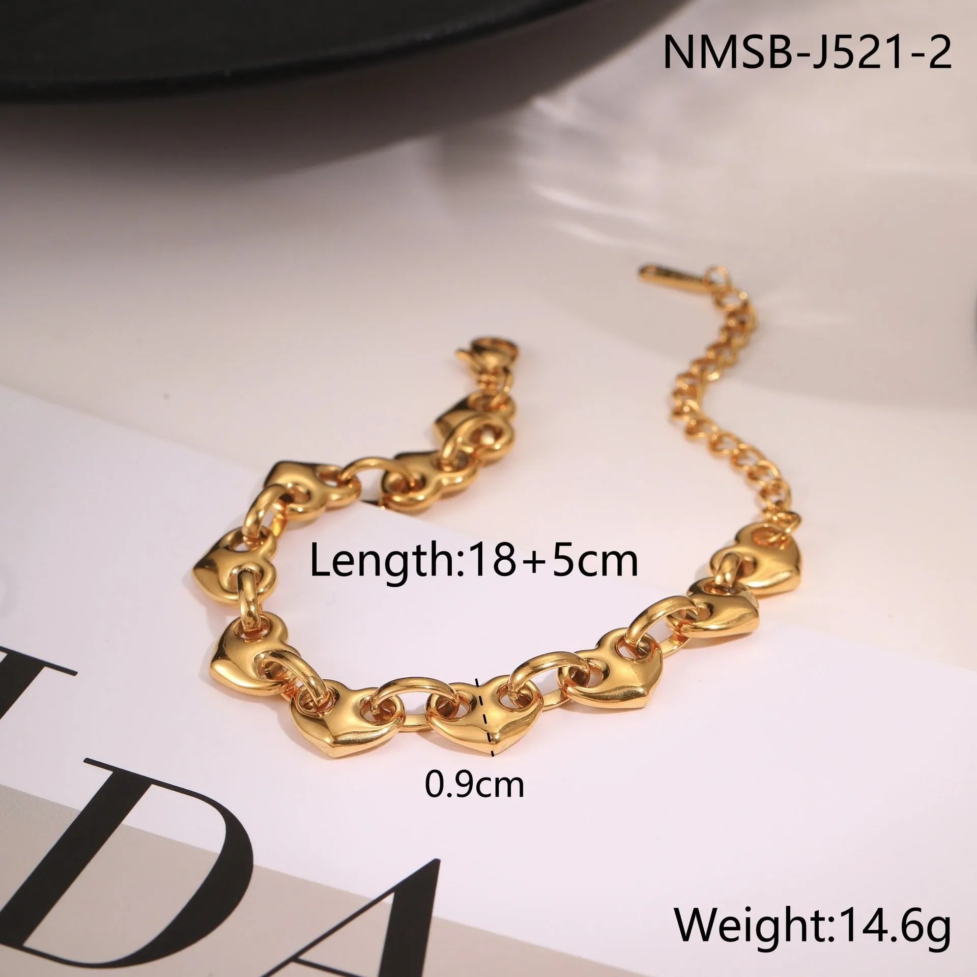 Hollowed-out geometric heart bracelet in stainless steel with 18K electroplated finish