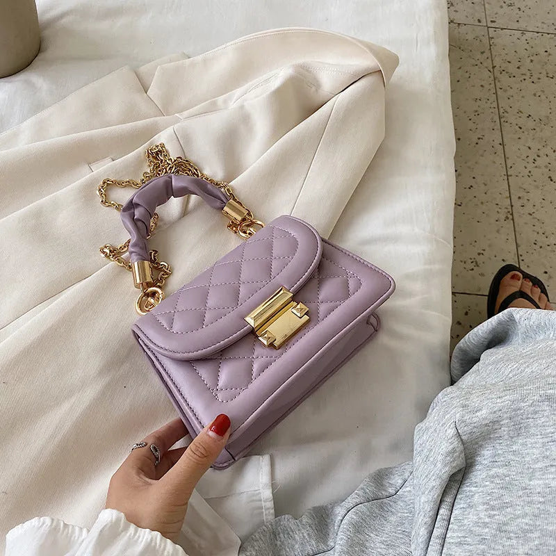 Purple rhombus-shaped ladies shoulder bag with chain strap and Korean styling