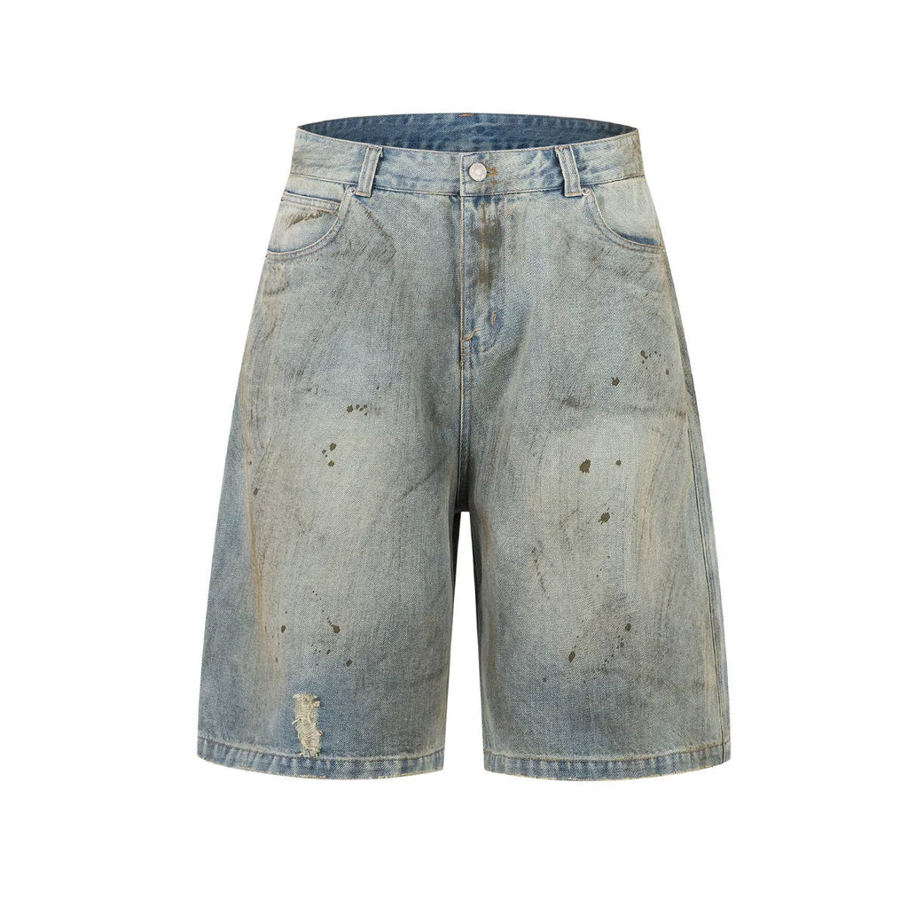 Cropped blue denim jeans with straight-leg design and zip fly on street fashion model