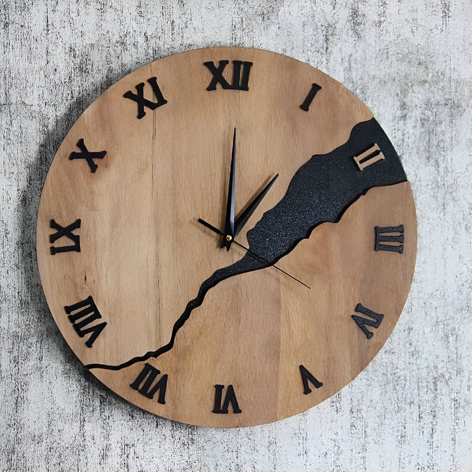 Modern wooden wall clock with creative crack design showing silent sweep movement and 30cm diameter