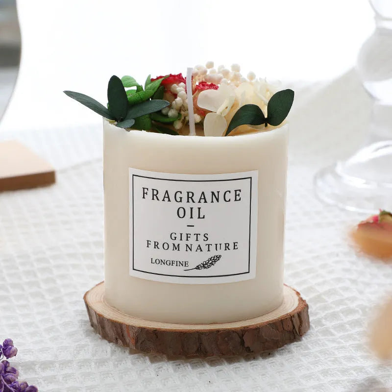 Dried flower decorative aromatherapy candle with nine scent options and wooden chip base