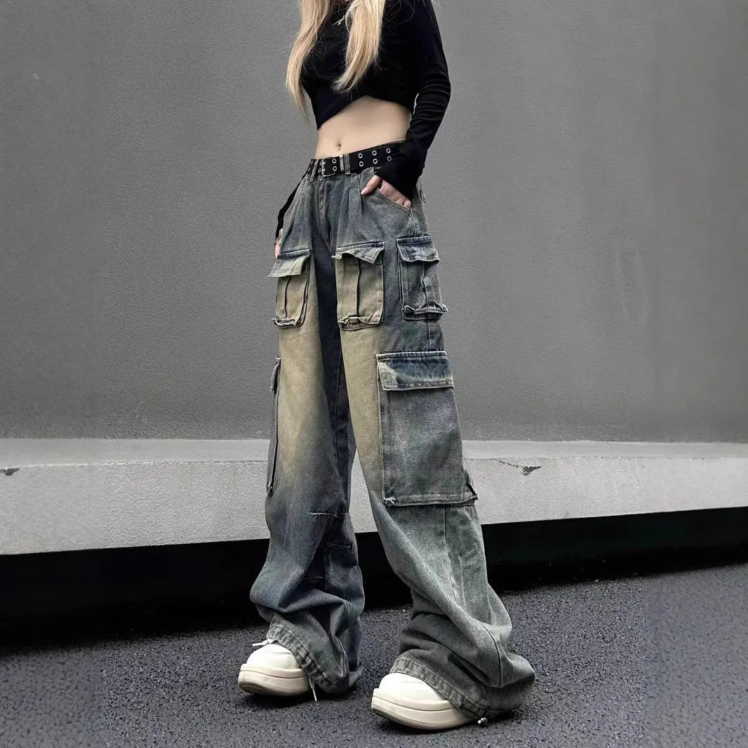 Men's loose fit distressed cargo jeans with multiple pockets in street hipster style