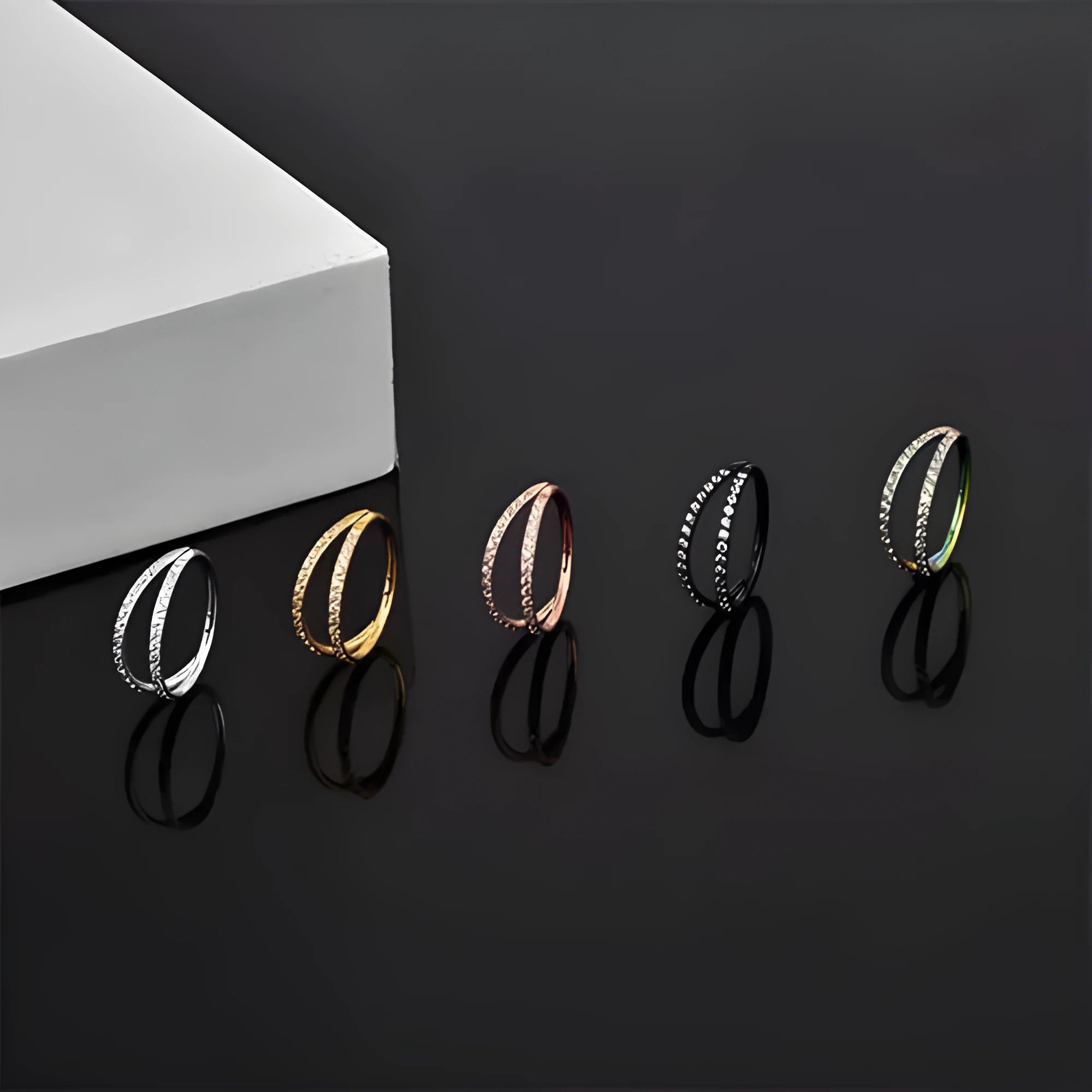 G23 titanium alloy puncture zircon lip and nose ring in steel or gold colour options