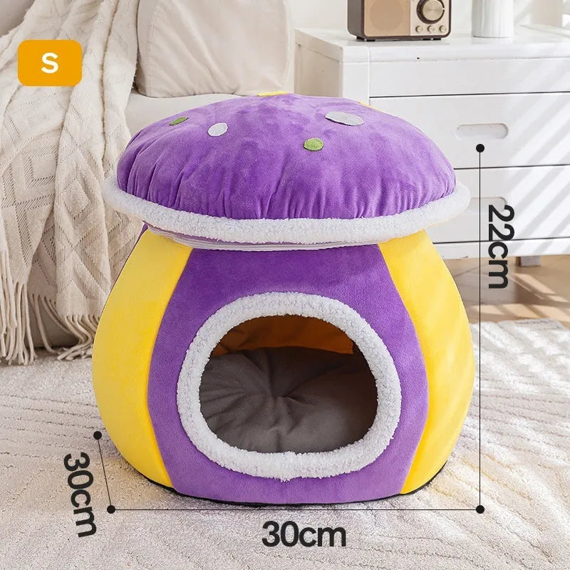 Mushroom-shaped cat nest with detachable thermal blanket in rabbit plush material