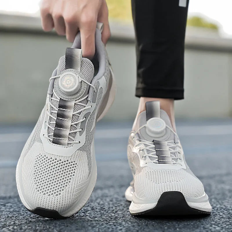 Men's white Korean style low-top running shoes with a rotating buckle closure and mesh upper.