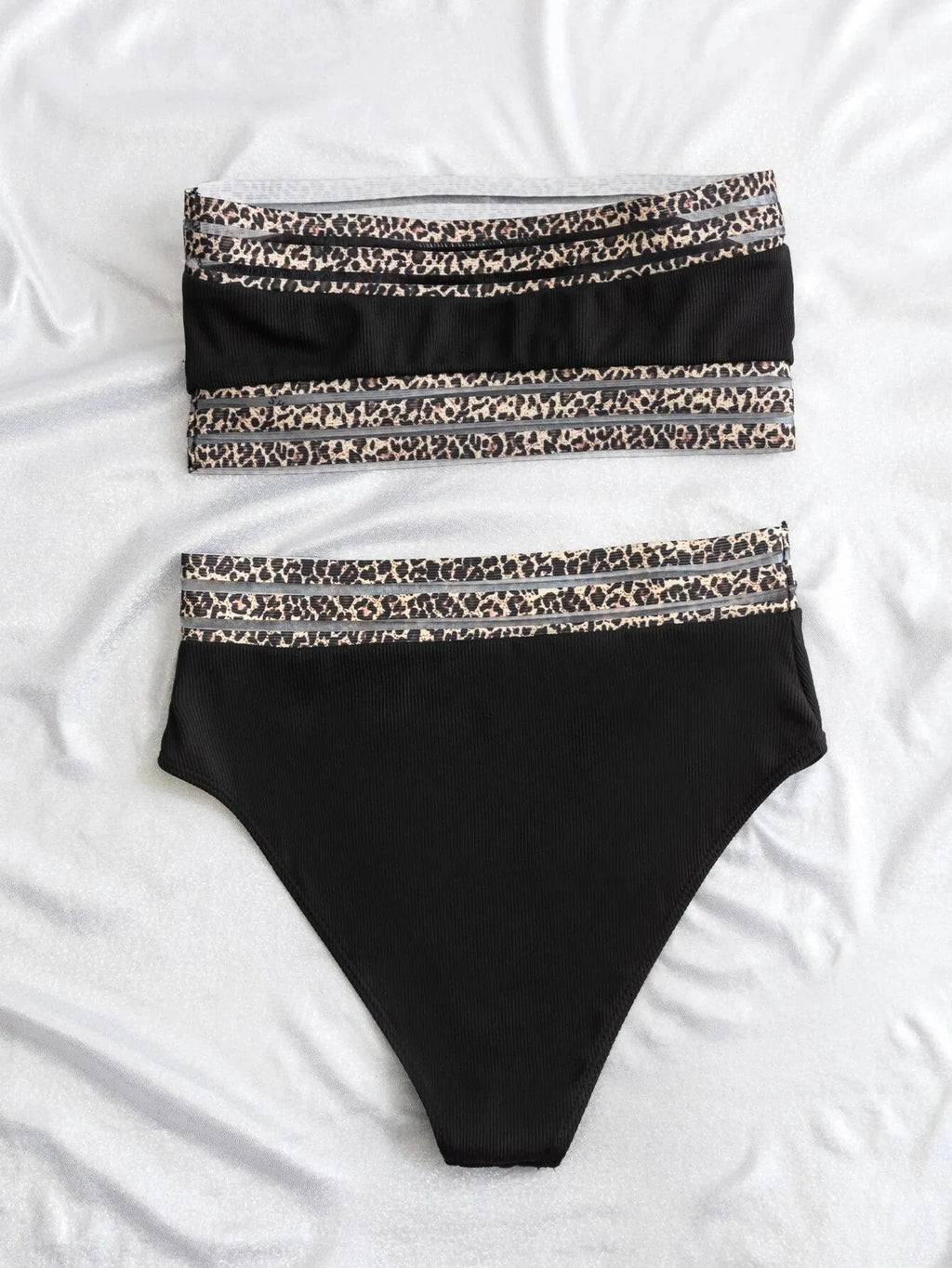 Black two-piece swimsuit with leopard print splicing and strapless high-elastic design