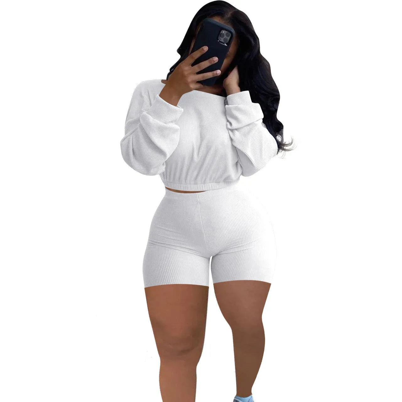 Women's sunken stripe solid colour off-the-shoulder two-piece set with long sleeves and shorts.