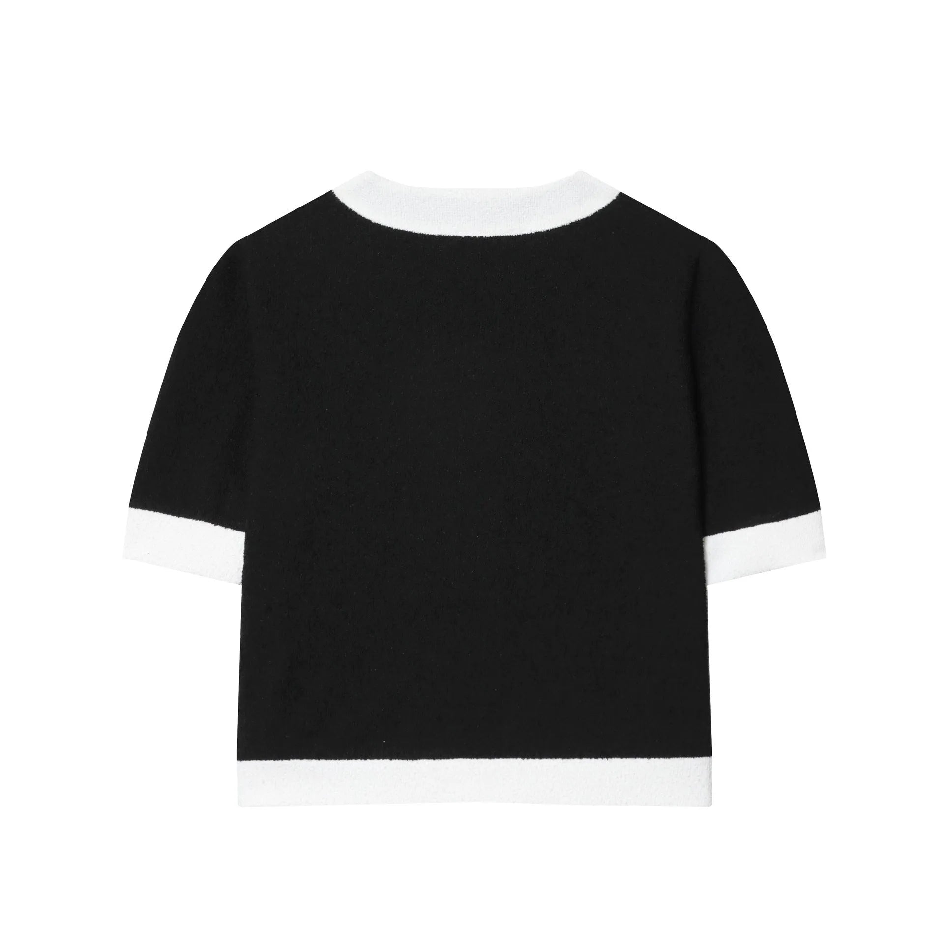 Women's beaded leather round neck top and high-waisted trousers suit in a casual street style.