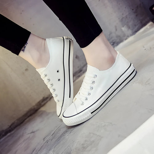 Women's solid colour canvas casual shoes for summer in black, white black, white red, and all black.