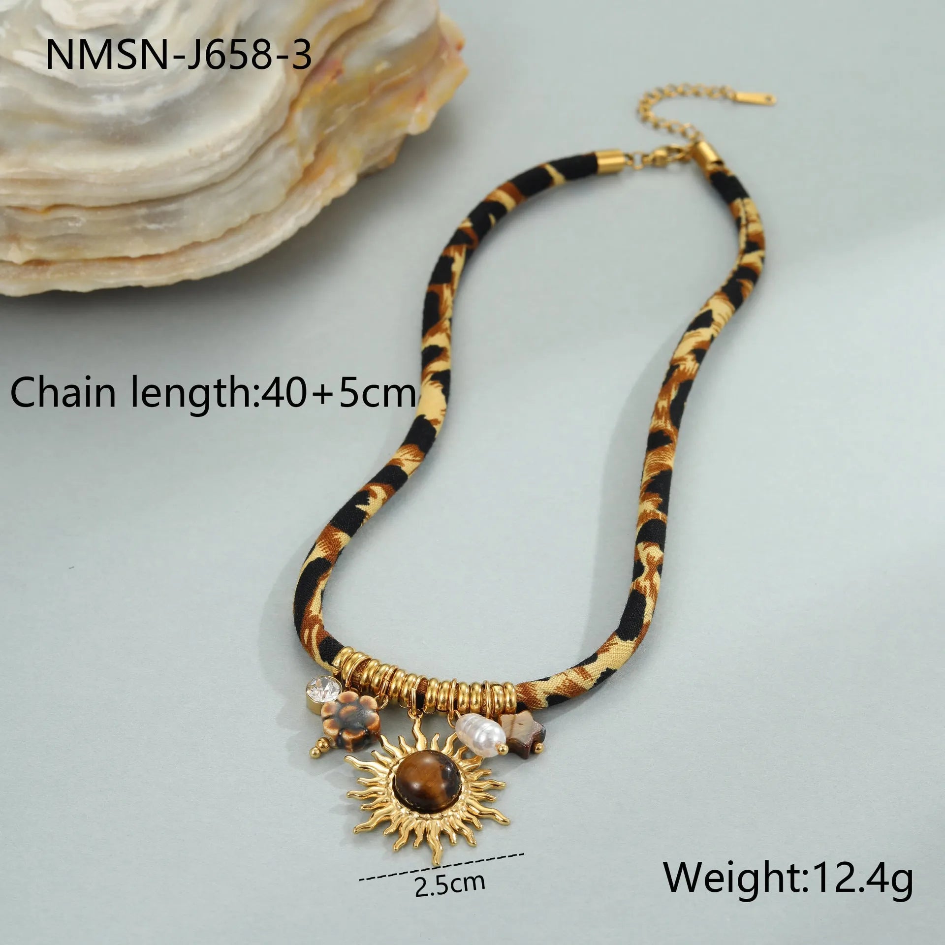 Leopard Series stainless steel necklace with geometric pendant on adjustable chain