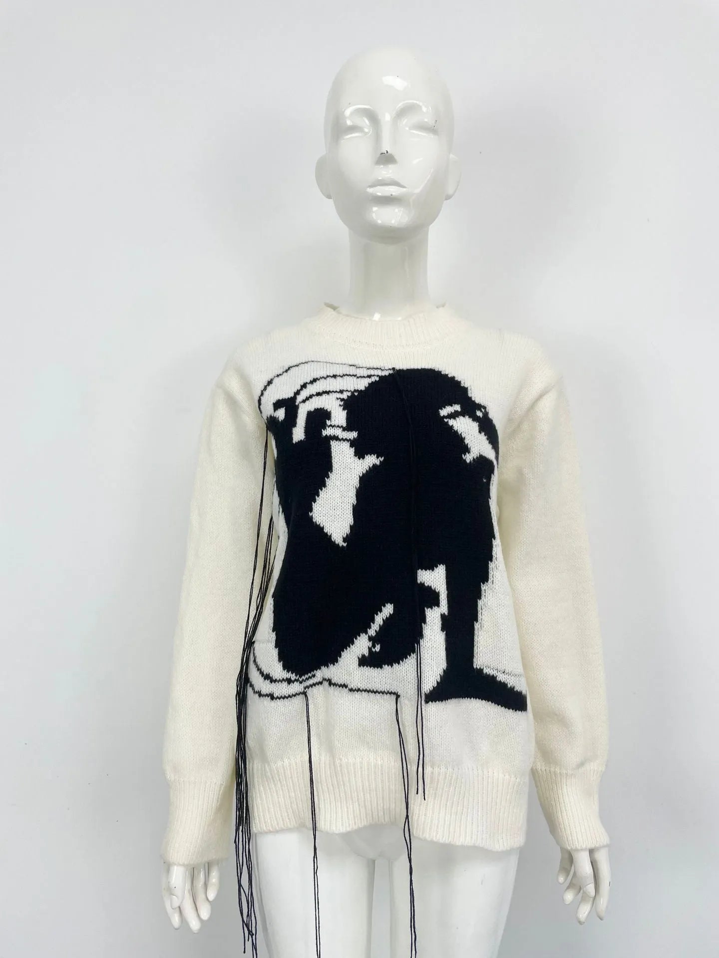 Women's grey Alpaca wool sweater with tassel detailing and abstract pattern in loose street fashion style