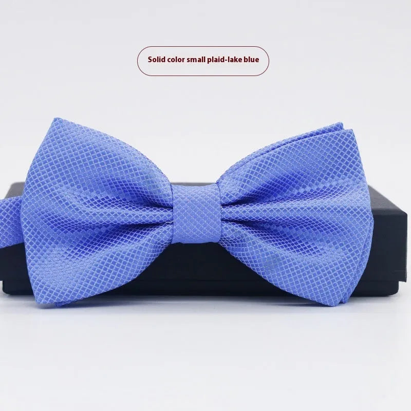 Men's solid colour formal bow tie in flat head style showing 12x6cm dimensions