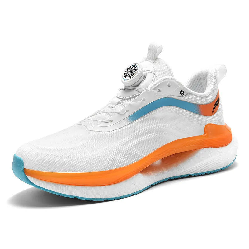 Men's high-top popcorn running shoes in mesh with buckle closure and composite sole.