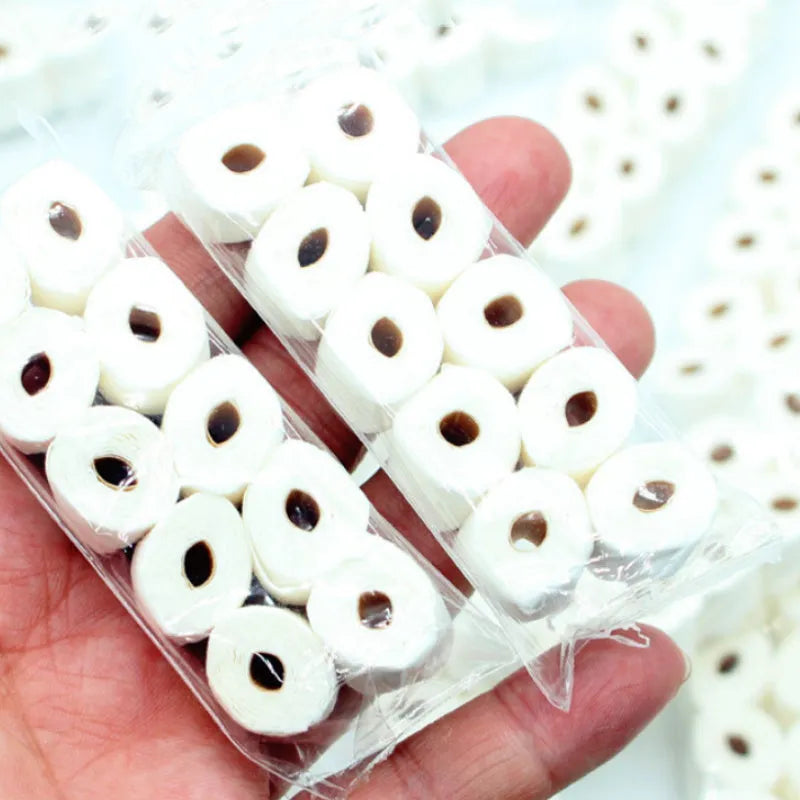 Miniature simulated toilet paper roll model for dollhouse bathroom accessories