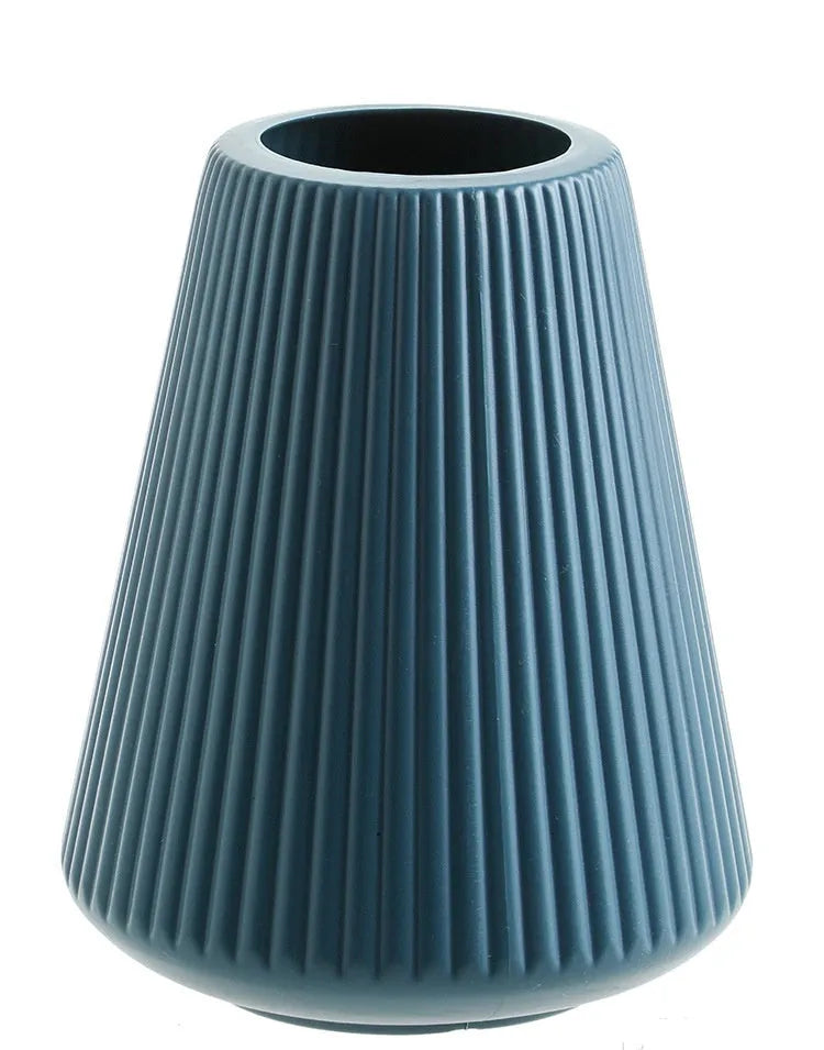 Melamine plastic decorative flower vase in blue, green, pink, or white colours, 16x20cm size