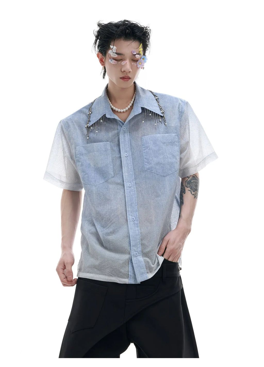Men's blue and white gradient loose fit short sleeve shirt with quilted detail