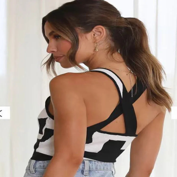 Women's U-neck camisole with contrast colour trim in slim fit polyester vest