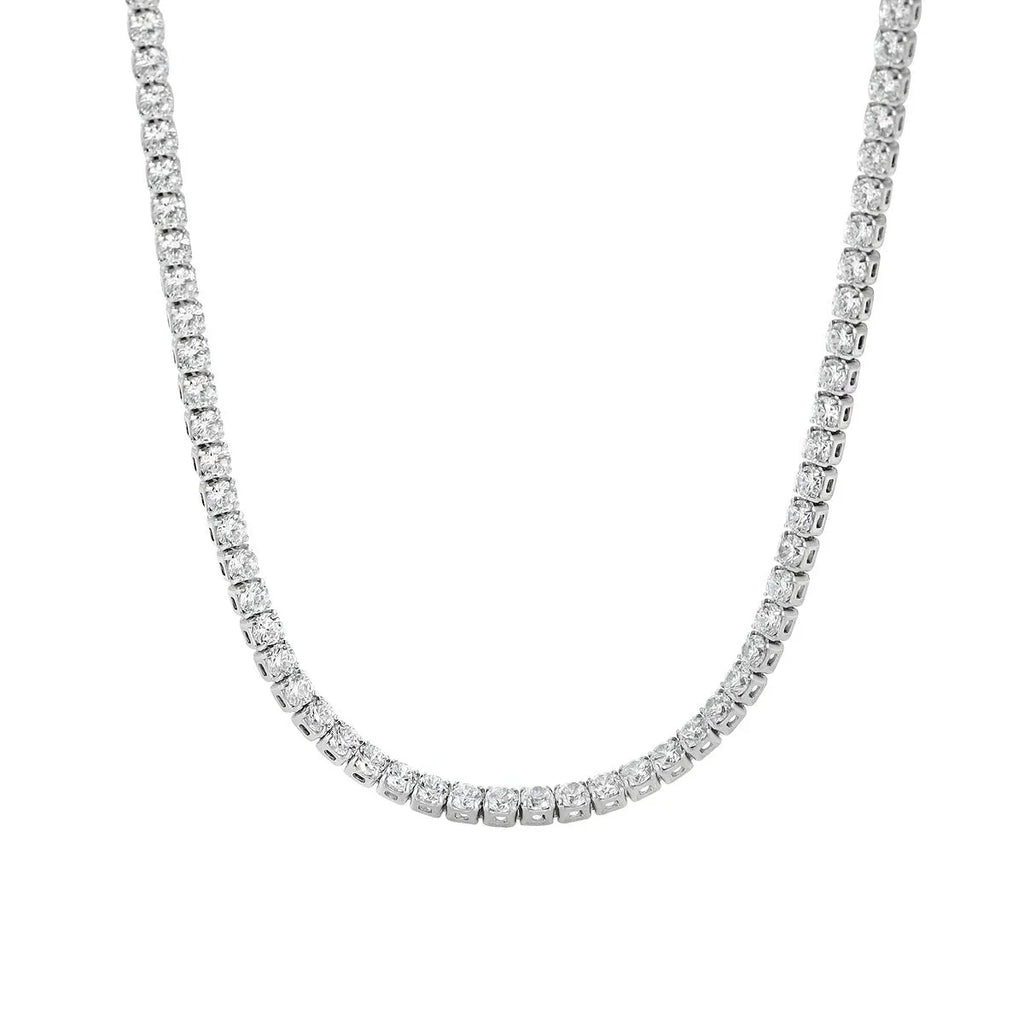 Women's sterling silver necklace with round pendant, diamond treatment finish