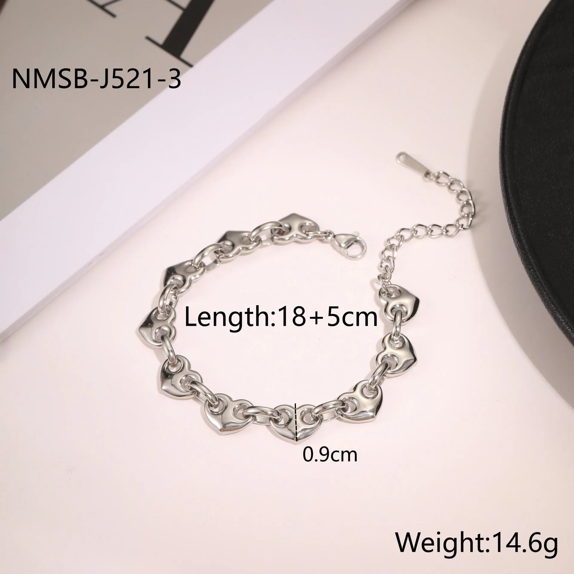Hollowed-out geometric heart bracelet in stainless steel with 18K electroplated finish