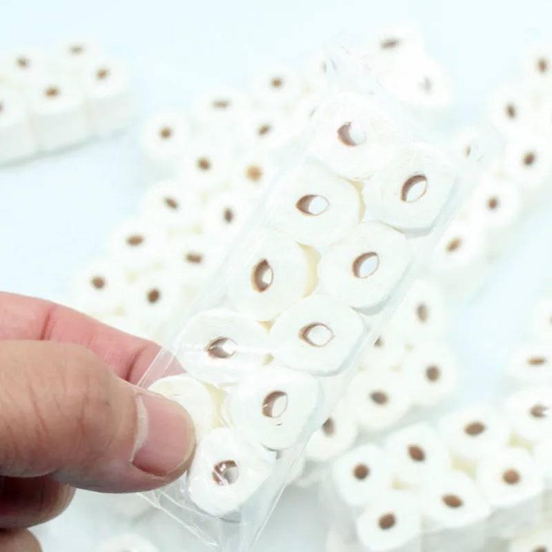 Miniature simulated toilet paper roll model for dollhouse bathroom accessories